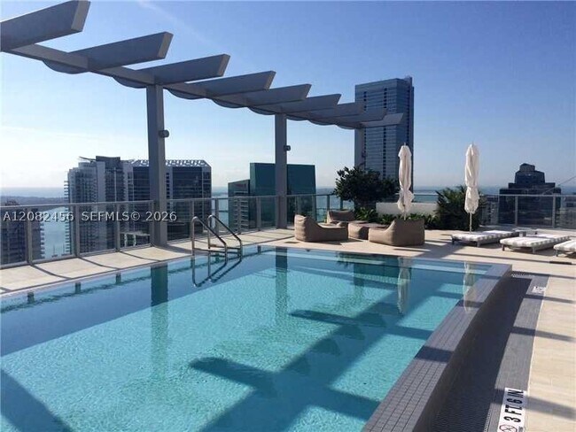Building Photo - 1100 S Miami Ave