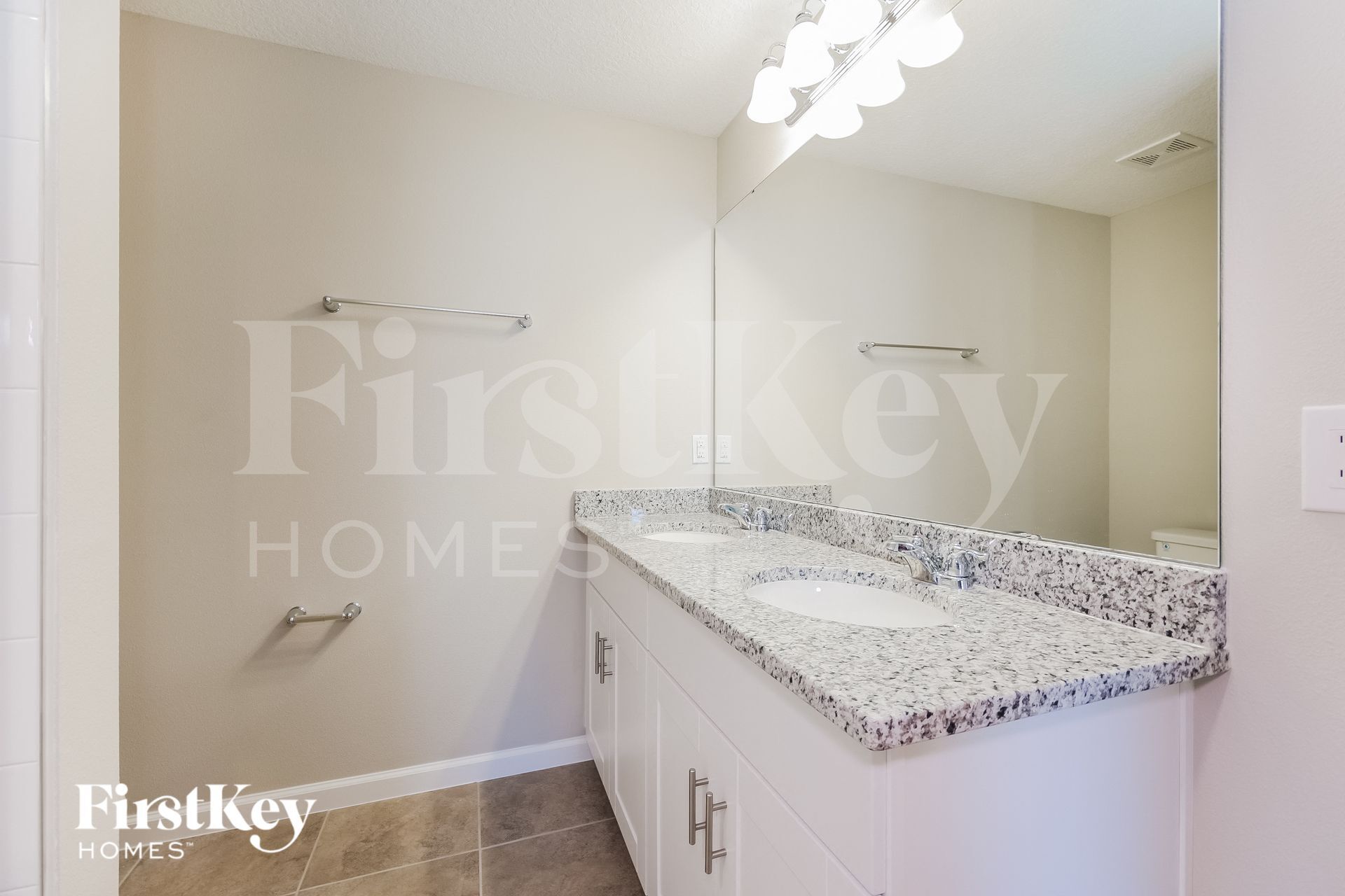 Building Photo - 615 Lindbergh Wy