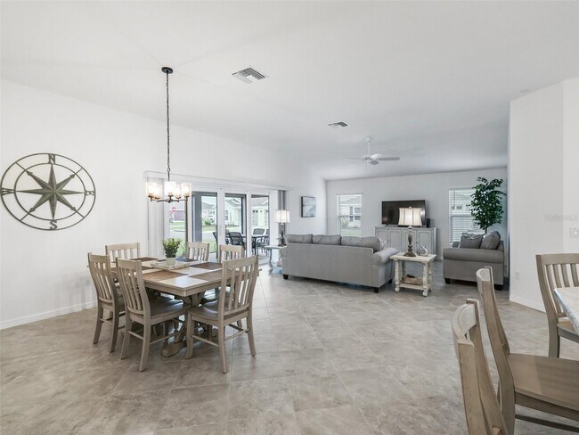 Building Photo - 2657 Navy Hl Cir