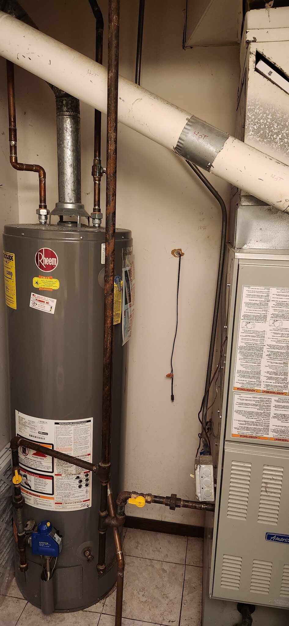 Building Photo - 322 Russet Way