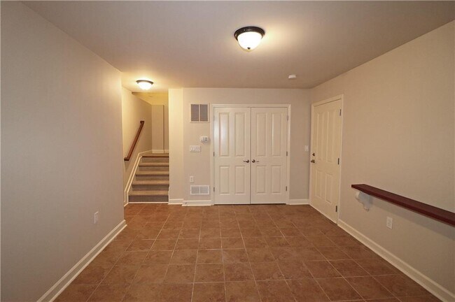 Building Photo - 1284 Ashford Creek Way NE