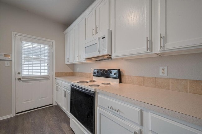 Building Photo - 16739 Libson Falls Dr