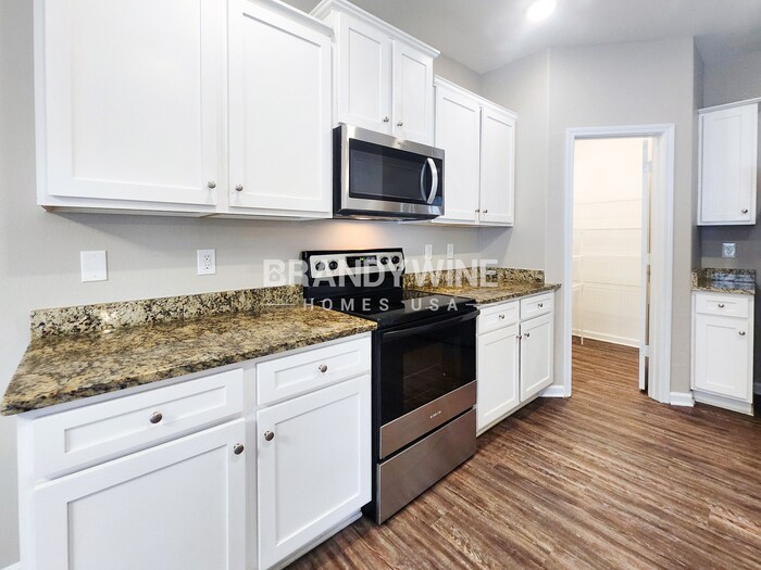 Building Photo - 9531 Weikert Rd