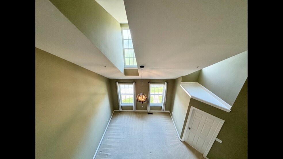 Bedroom 4 (loft view, upper level) - 9403 Aston Villa