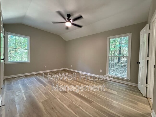 Building Photo - 2928 Clydebank Cir