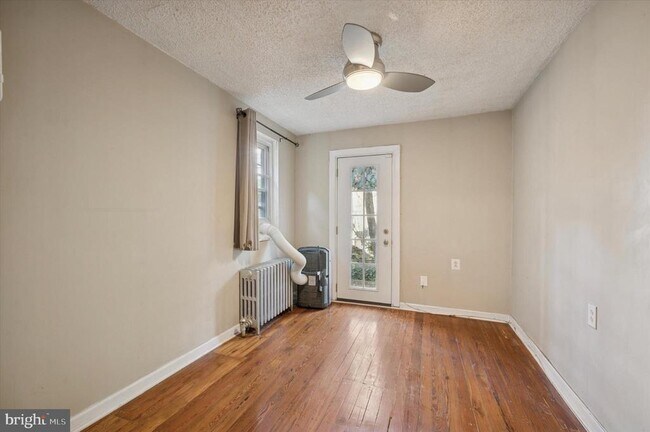 Building Photo - 1000 N Randolph St