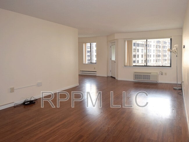 Building Photo - 307 Prospect Ave