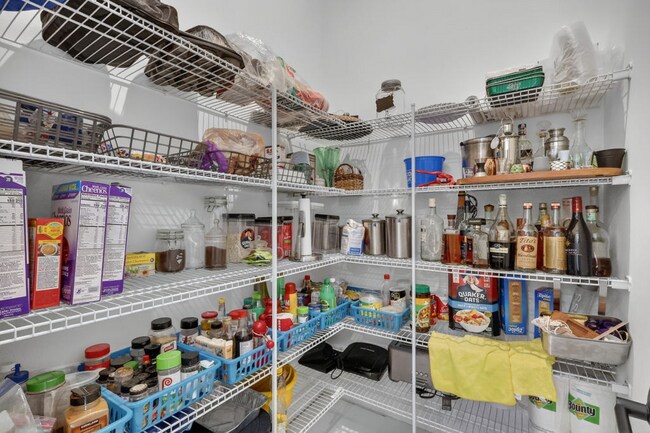 Building Photo - 10195 SW Latium Wy