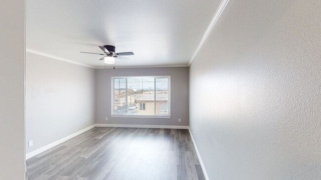 Building Photo - 501 Velasco Ave
