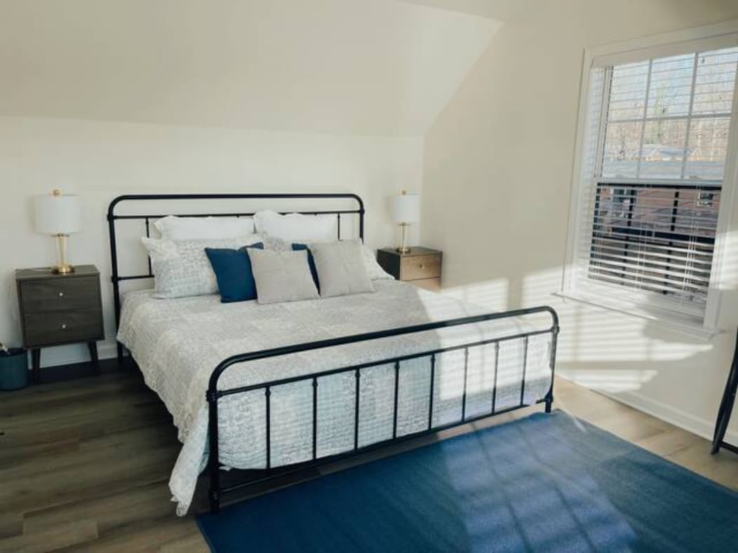 Bedroom 1 - King Size - 424 Sioux Trail