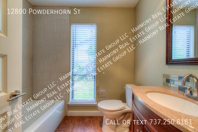 Building Photo - 12800 Powderhorn St