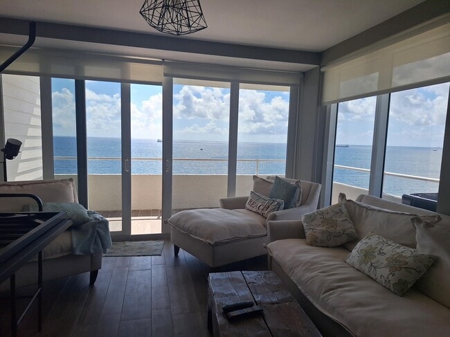 Building Photo - 345 N Fort Lauderdale Beach Blvd