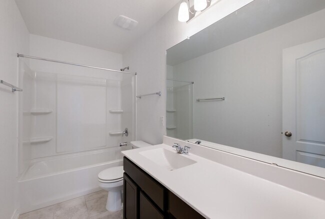 Building Photo - 11227 Aristides