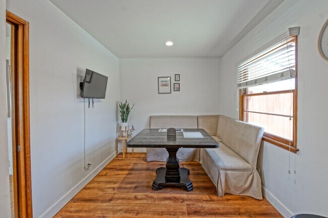 Building Photo - 2338 W 239th St