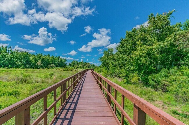 Building Photo - 32705 Brooks Hawk Ln