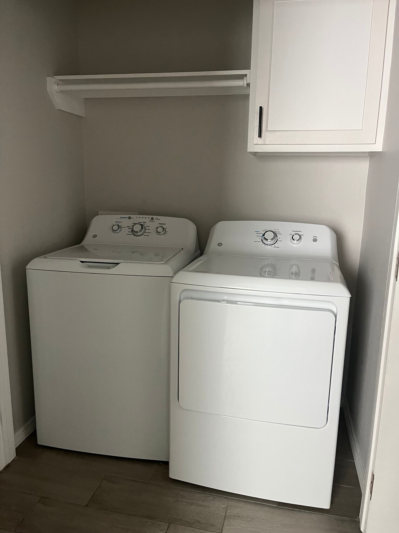 Laundry room - 1630 Playa Dr