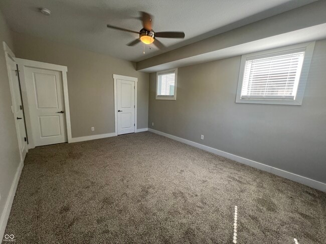 Building Photo - 4077 Rookwood Ave