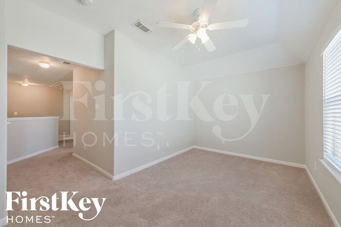Building Photo - 12106 Piney Way Ct