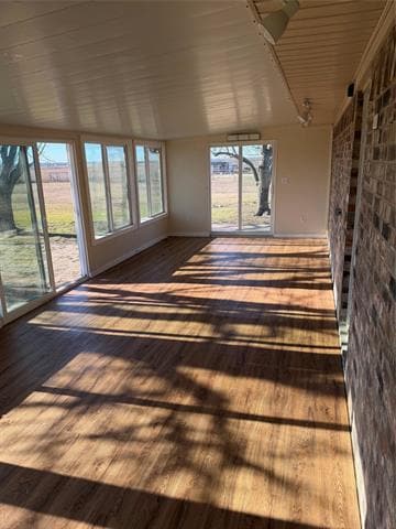 Building Photo - 3048 State Hwy 171