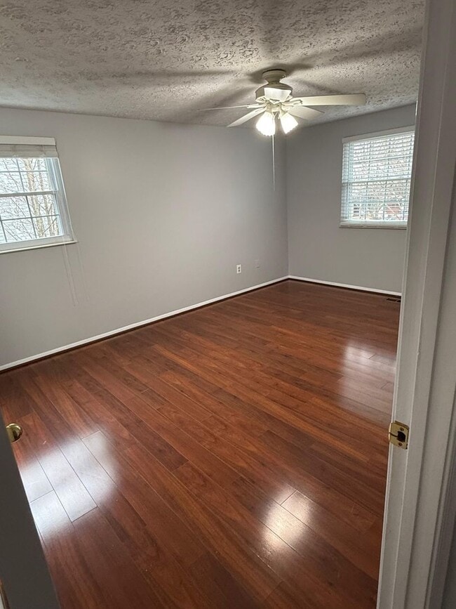 Building Photo - 8302 White Star Ct