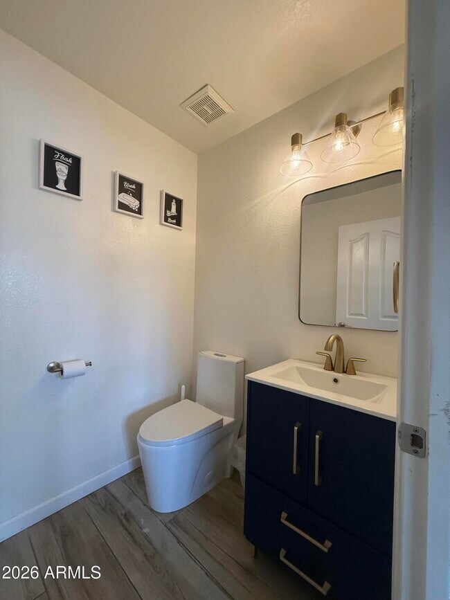 Building Photo - 4331 E Tether Trail