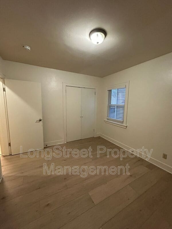 Building Photo - 11380 SW Greenburg Rd