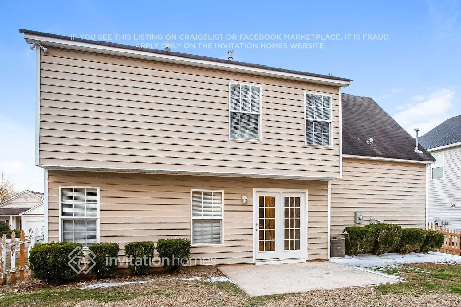 Building Photo - 8138 Chatham Oaks Dr