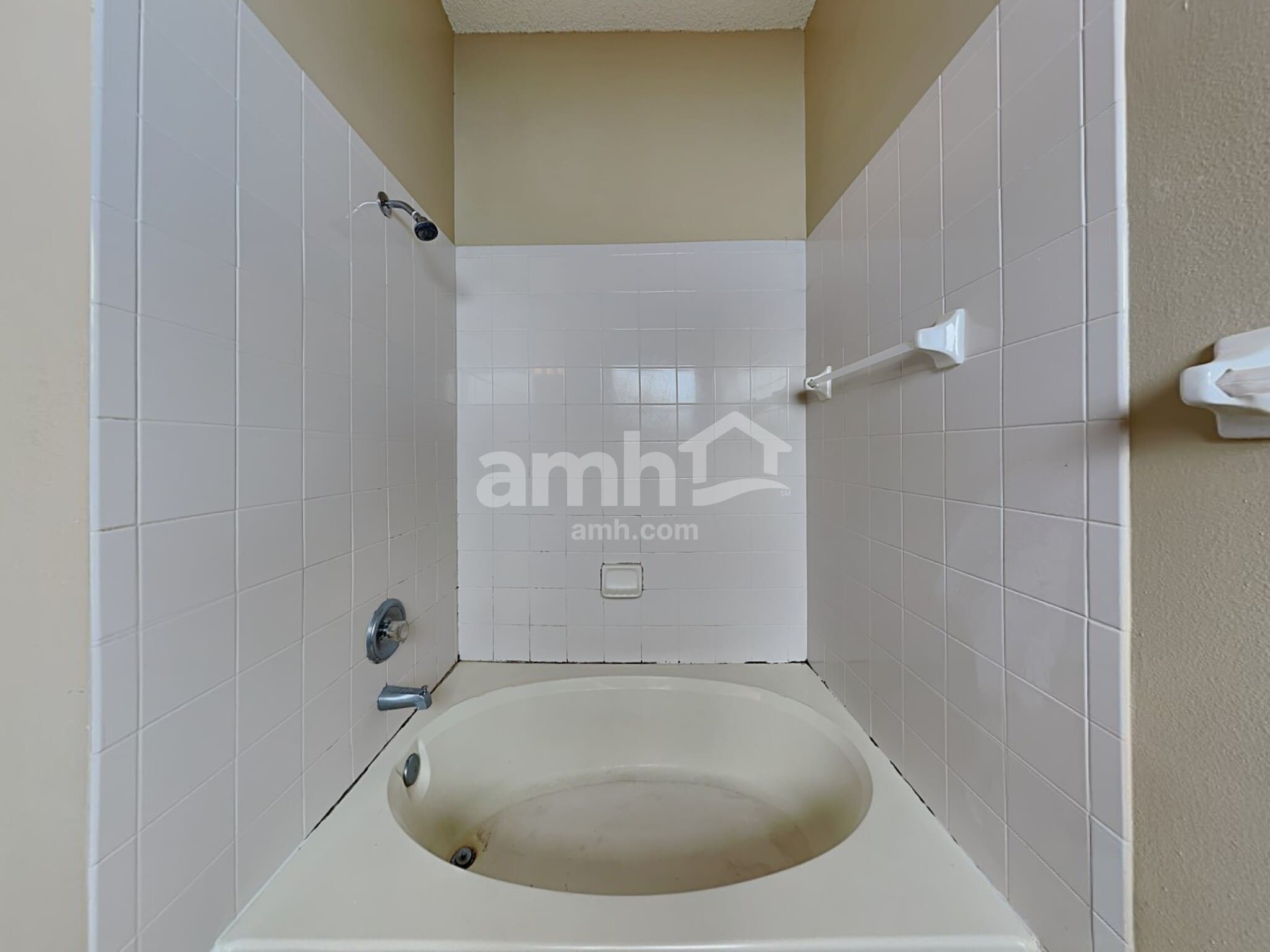 Building Photo - 523 Beth Ann St