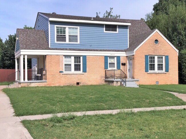 Building Photo - AMAZING 5 BED, 2 BATH MILLERS ADDITION NW OKC