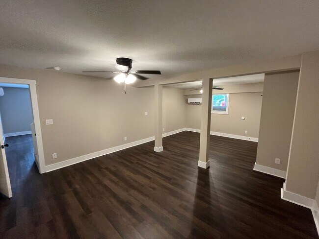 Building Photo - 1775 Ralee Dr