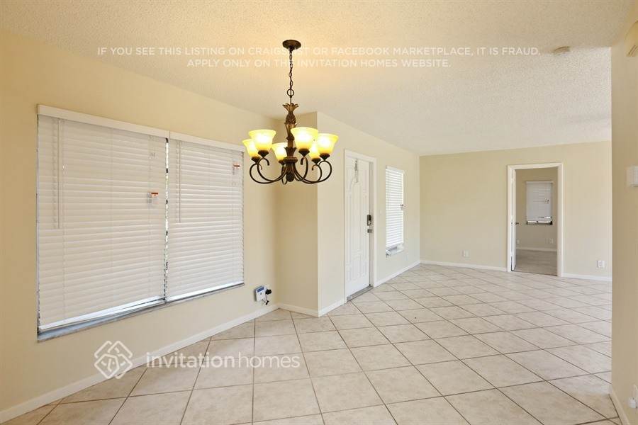 Building Photo - 9331 NW 43rd St