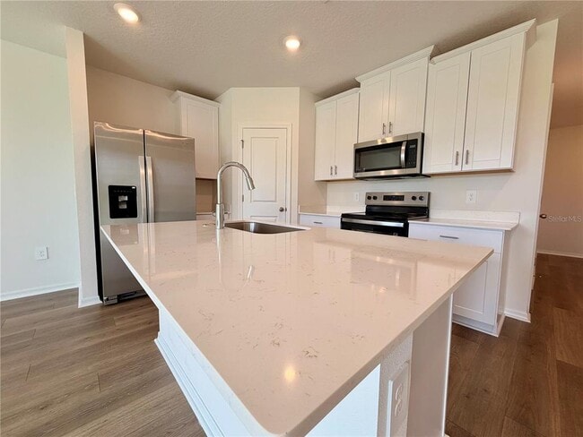 Building Photo - 709 Spartina St