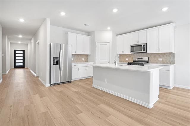 Building Photo - 521 Midnight Oak Dr