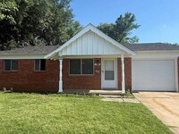 Building Photo - 1344 SW 62nd St