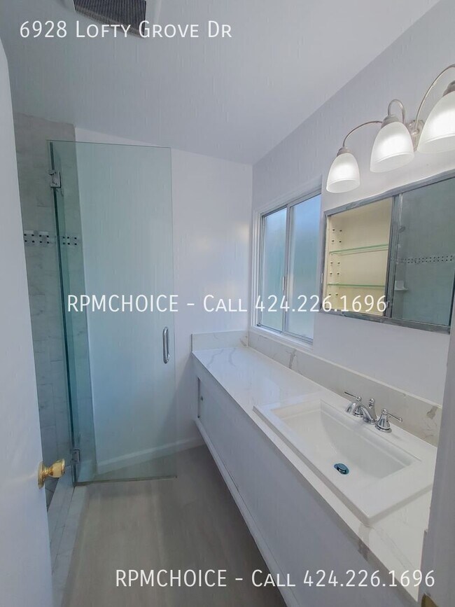 Building Photo - 6928 Lofty Grove Dr