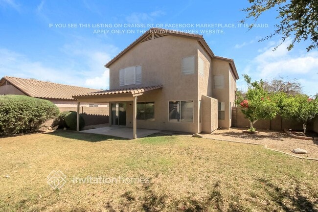 Building Photo - 696 N Coral Key Ave