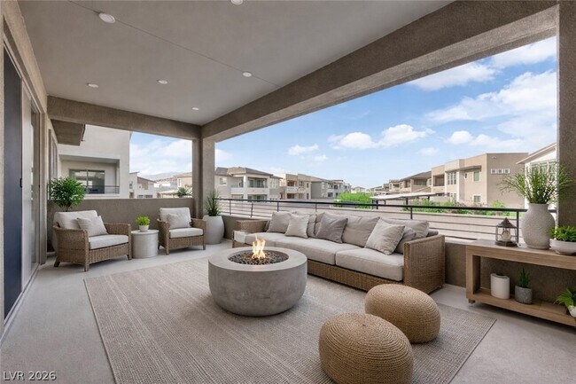 Building Photo - 10648 Stone Ledge Ave