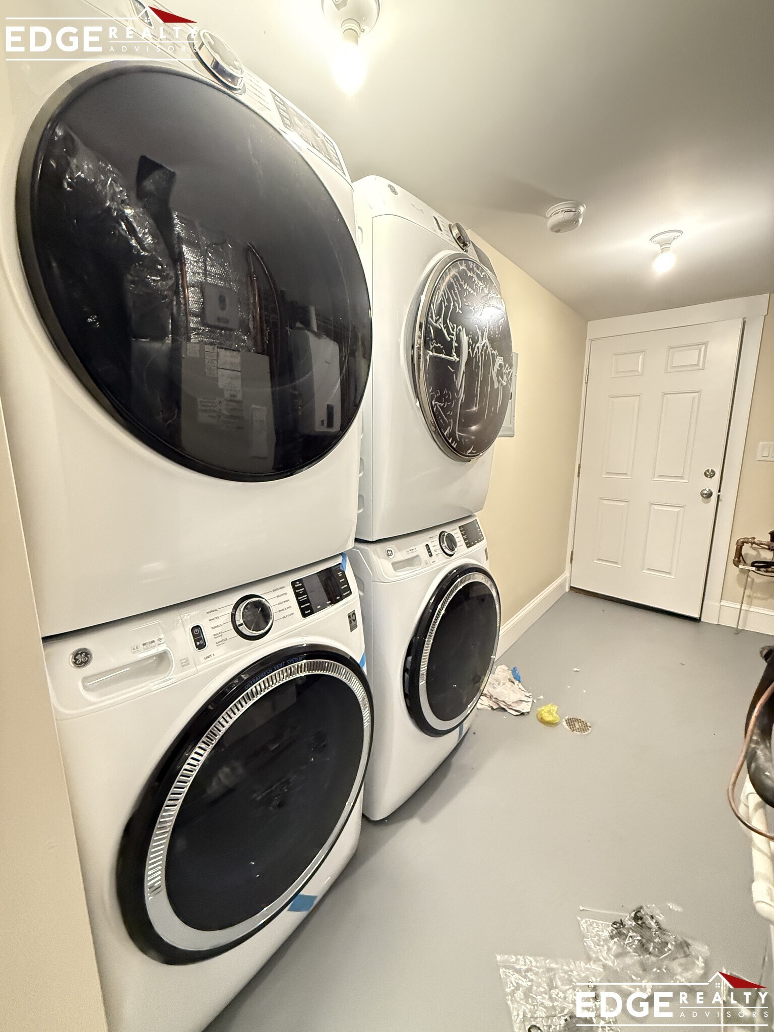 Building Photo - 3 Glenley Ter