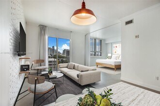 Building Photo - 2275 Biscayne Blvd