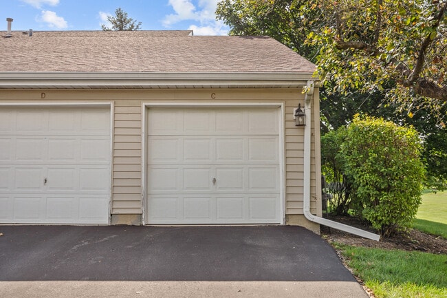 Building Photo - 20 Gant Cir