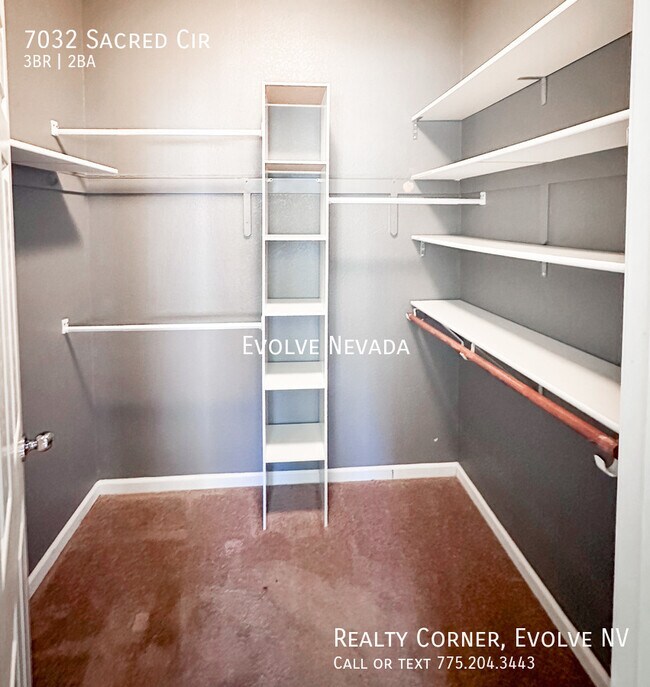 Building Photo - 7032 Sacred Cir