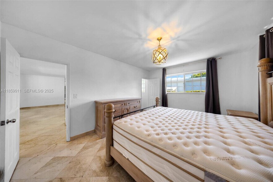 Building Photo - 7528 Buccaneer Ave