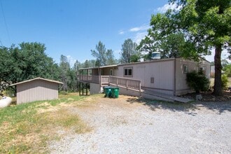 Building Photo - $500 MOVE IN SPECIAL OFF FIRST MONTHS RENT.