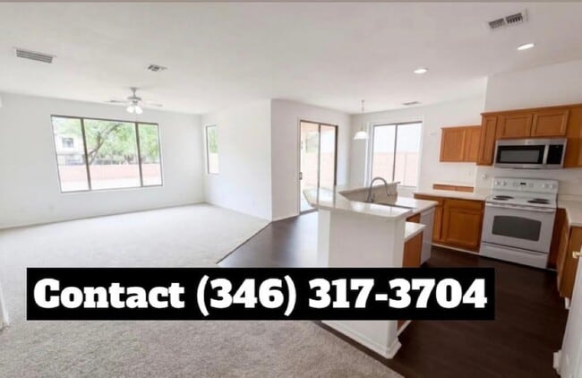 Building Photo - 14109 W Windrose Dr