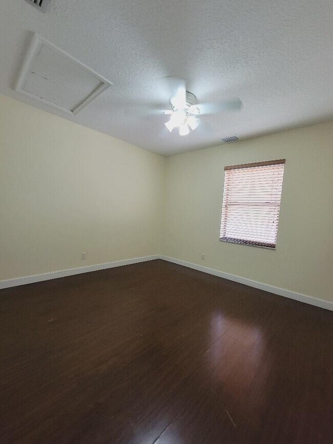 Building Photo - 14046 Wellington Trace