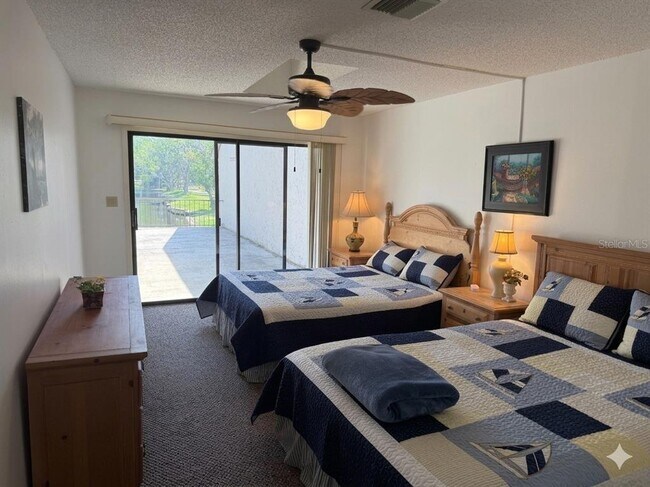 Building Photo - 804 Palm Harbor Ct