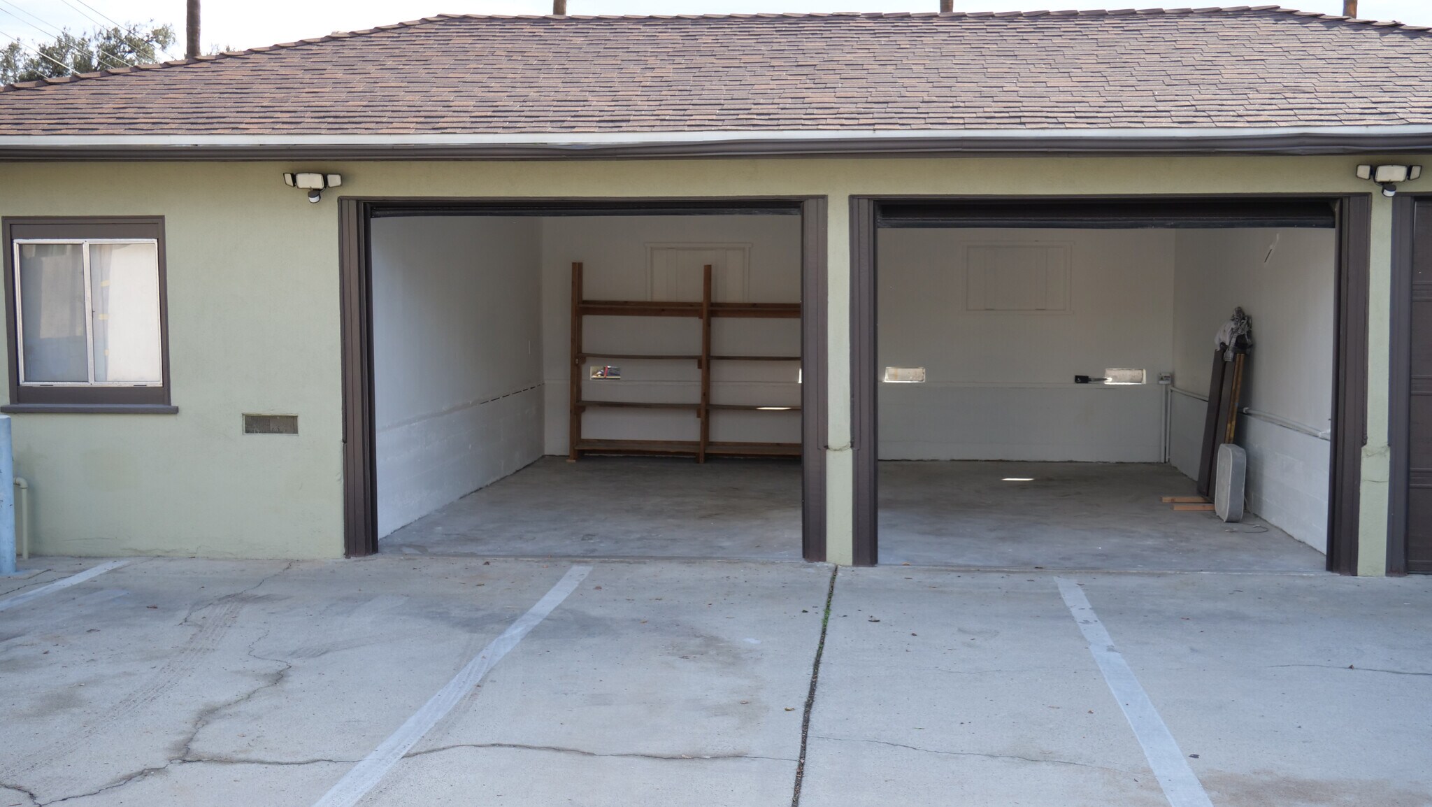 Building Photo - 259 E Puente St