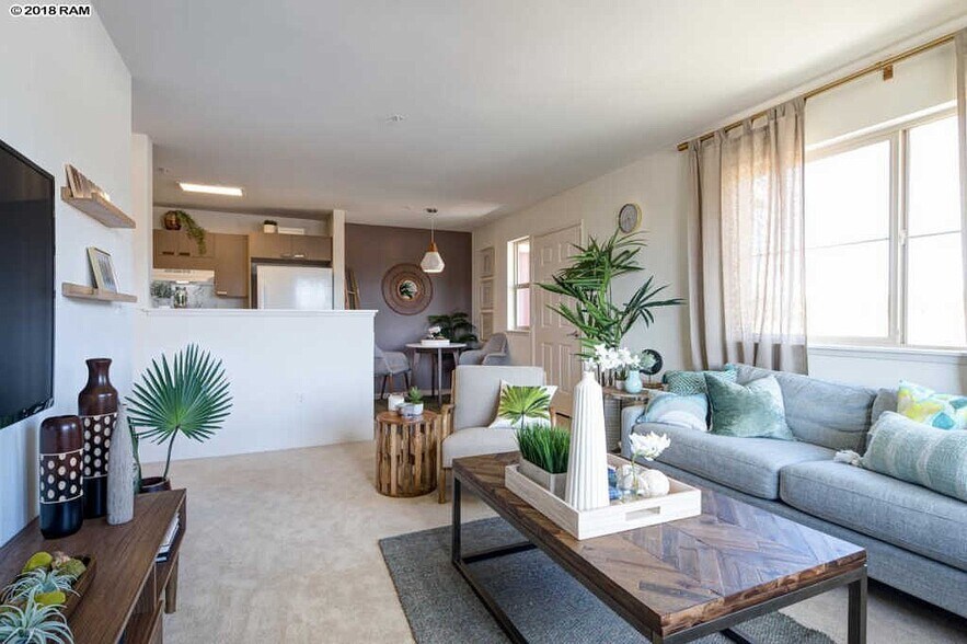 Building Photo - 33 Kihalani St