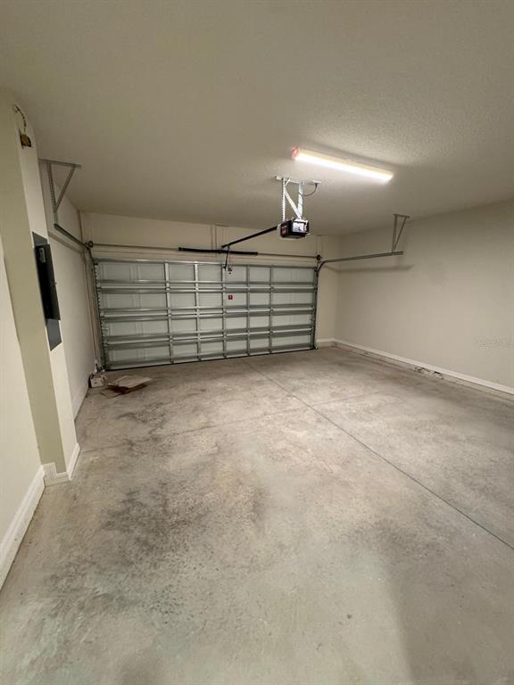 Building Photo - 6400 Tabebuia Pkwy