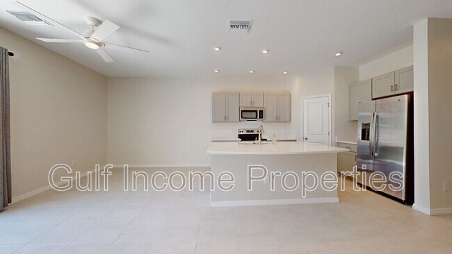 Building Photo - 10340 Oakside Dr